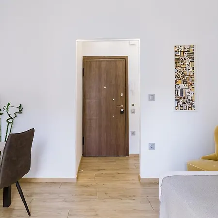 Minimal Apartment On The Shadow Of The Acropolis Athens Exterior photo