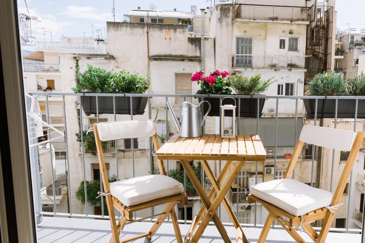 Apartment Minimal On The Shadow Of The Acropolis *